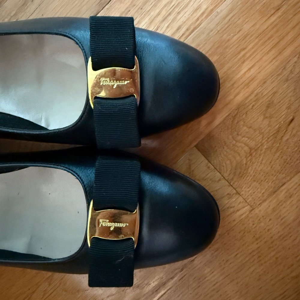 Salvatore Ferragamo Black and Gold Leather Loafers with Gold Buckle size 10